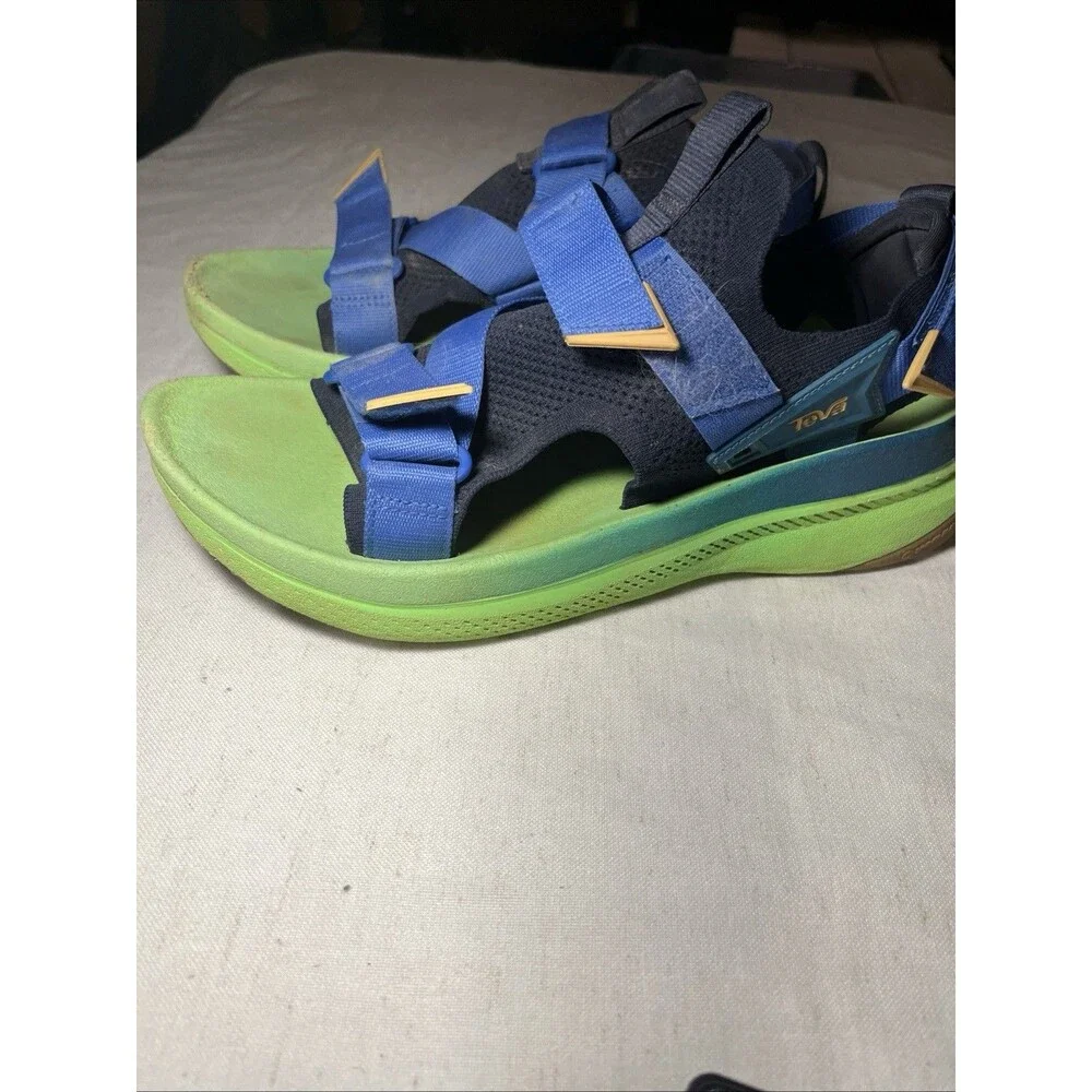 Teva Aventrail R2T Running Sandals Men's Size 10 / Women’s 11.5 Blue / Green